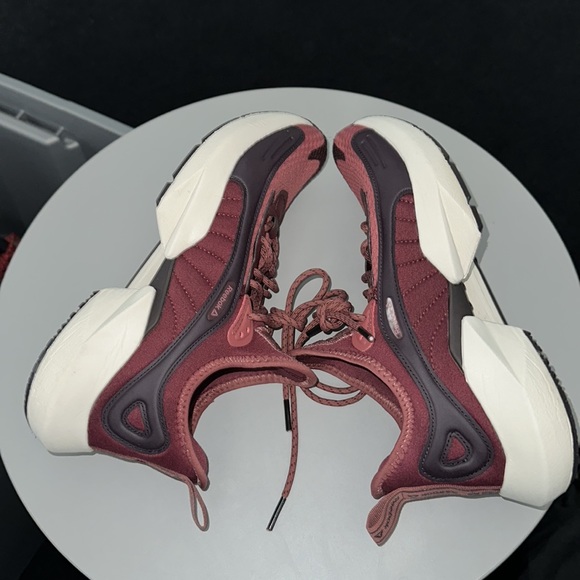 Reebok Sole Fury 00 Womens Burgundy Mesh Athletic Running Shoes - Picture 6 of 9